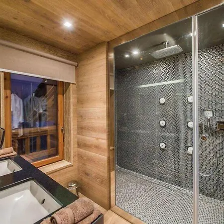 Amazing Meribel Sauna Jacuzzi