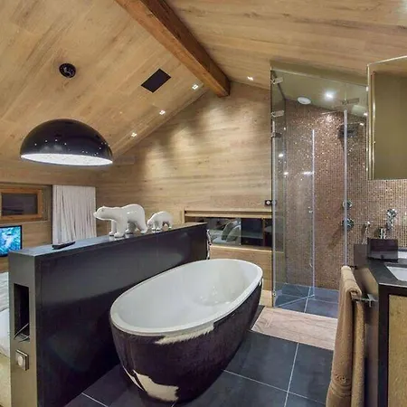 Amazing Meribel Sauna Jacuzzi Ferienhaus